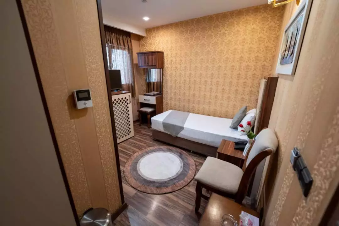 Alibaba https://cdn.alibaba.ir/ostorage/hotel-accommodation-images/6954d8b46b43e2b9afa3bae1_یک تخته (2).webp